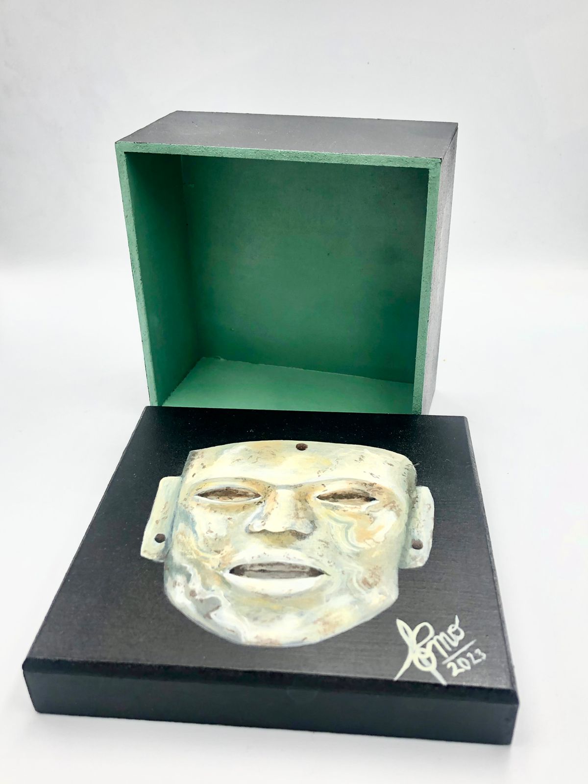 caja decorada Onix teotihuacana